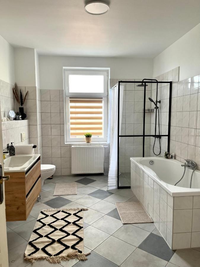 Apartment Horst - Gemuetliche Und Moderne Ferienwohnung In Der Innenstadt Pasewalk Luaran gambar