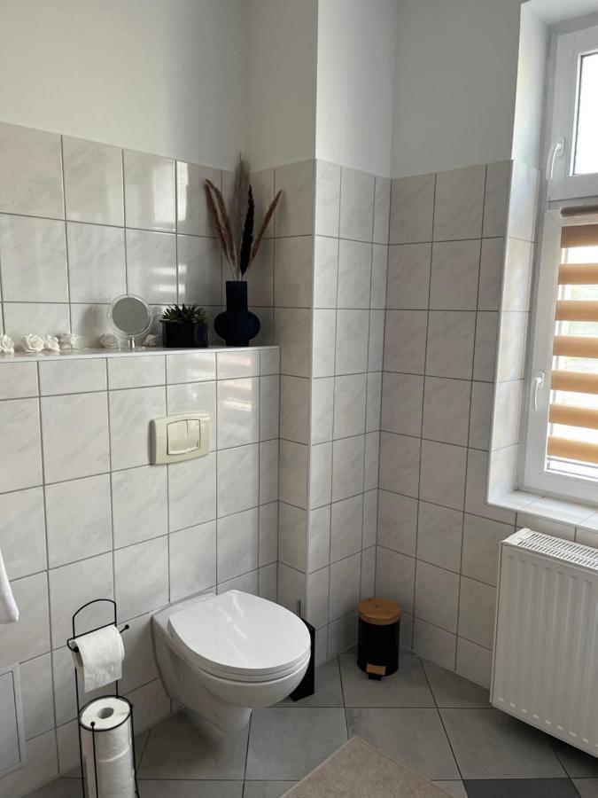 Apartment Horst - Gemuetliche Und Moderne Ferienwohnung In Der Innenstadt Pasewalk Luaran gambar