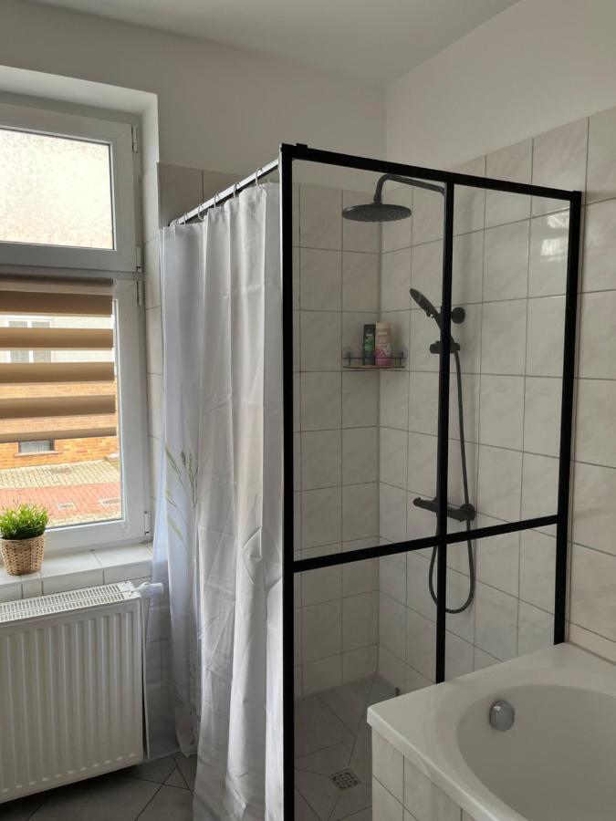 Apartment Horst - Gemuetliche Und Moderne Ferienwohnung In Der Innenstadt Pasewalk Luaran gambar